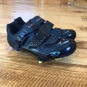 Giro Cycling Shoes with Shimano clip ins